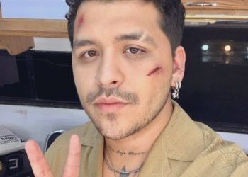 Christian Nodal estrenó su sencillo «YA NO SOMOS NI SEREMOS»