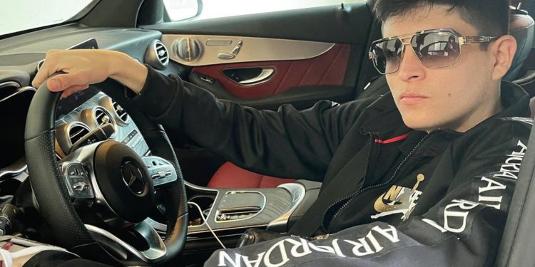 El cantautor Aldo Trujillo es detenido tras conducir en estado inconveniente y exceso de velocidad