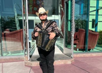 El cantautor Miguel González estreno su nuevo sencillo «EL FLACO»