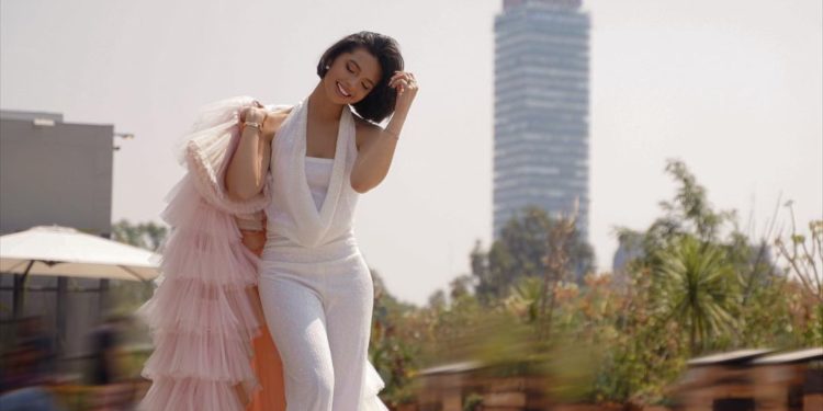 La cantautora Angela Aguilar envía mensaje a todas las mujeres luche por sus sueños