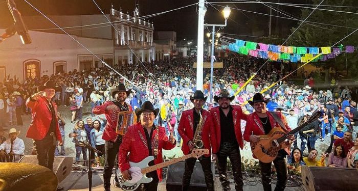 Kikin y Los Astros estrenaron «FACIL DE CONVENCER»