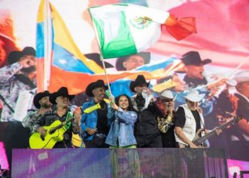 Grupo Firme & Banda El Recodo estrenan «EL REEMPLAZO»