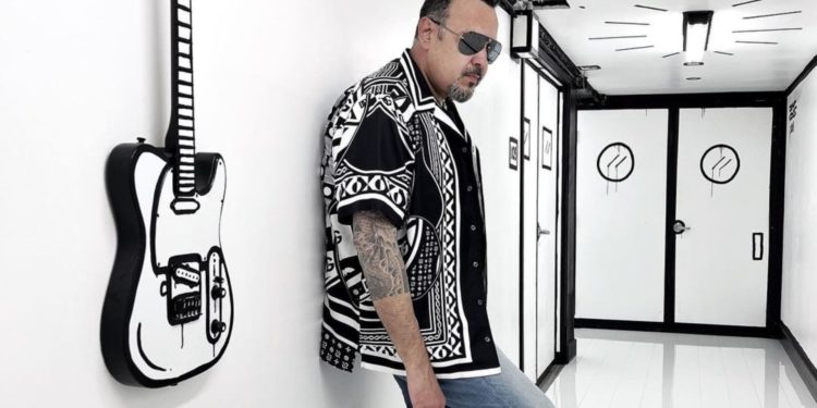 «No me hablen de amor» de Pepe Aguilar e Intocable están en la cima del top 10 de México.