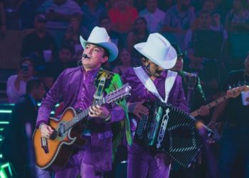 «La siembra» de Los Dos Carnales es todo un éxito.