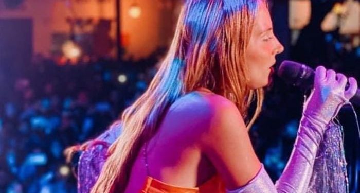 Majo Aguilar en la cima con «Cómo te olvido»