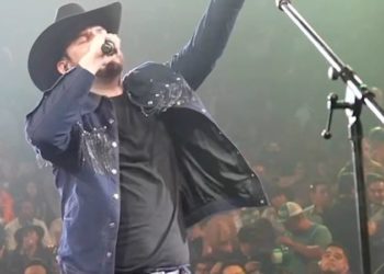 Edén Muñoz estrenó «Mx – Mad»