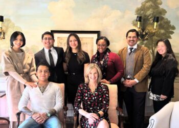 Christian Nodal Brilla en Harvard: Un Reconocimiento a su Impacto Cultural