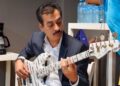 La razón por la que Los Tigres del Norte decidieron regalarle su icónico bajo a Karol G
