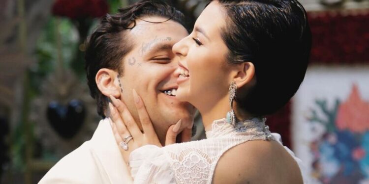 Christian Nodal felicita a Ángela Aguilar por su cumpleaños 23 con romántico mensaje