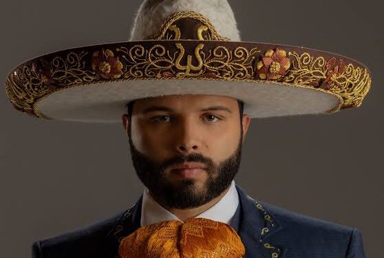Pepe Aguilar defiende a Leonardo tras las críticas por su concierto en Fiestas de Octubre